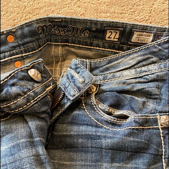 Jeans - Picture 2 of 2